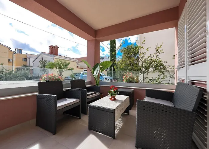 Apartment Puntamika Villa De Rosa - Ground Floor